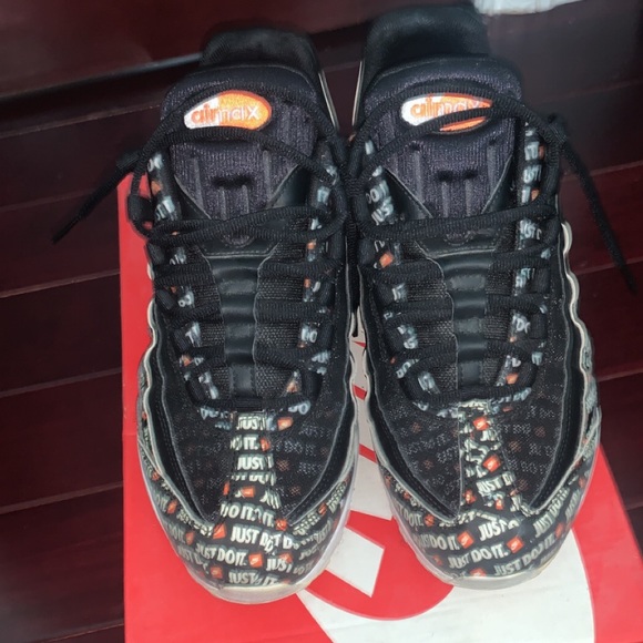 Air Max 95 “Just Do It” - Picture 3 of 10